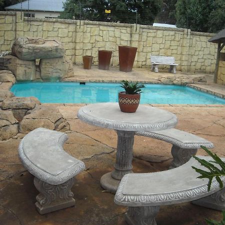 Upper Houghton Guesthouse Γιοχάνεσμπουργκ Εξωτερικό φωτογραφία