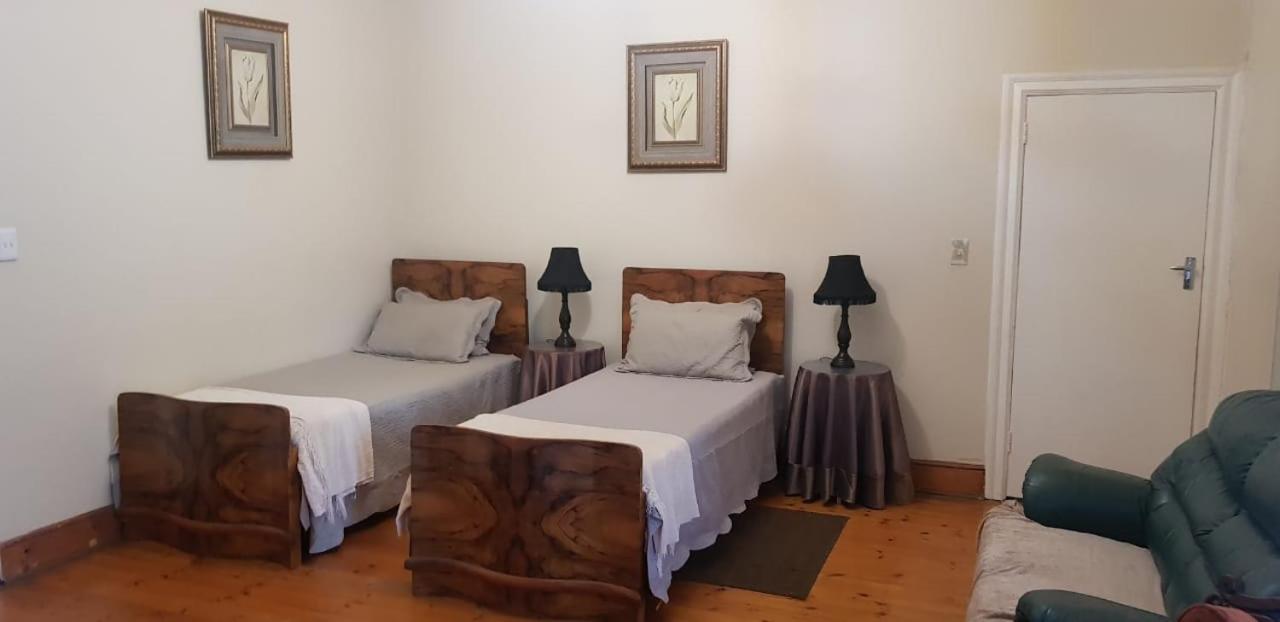 Upper Houghton Guesthouse Γιοχάνεσμπουργκ Εξωτερικό φωτογραφία
